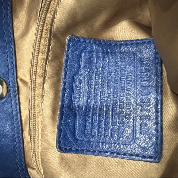 Coach Penelope Blue Leather Hobo Bag w/COA - Picture 5 of 15
